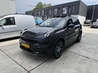 Voiture accidenté Lynk & Co 01 1.5 PHEV -PANO-360 CAMERA-NAVI-PDC 2023/2