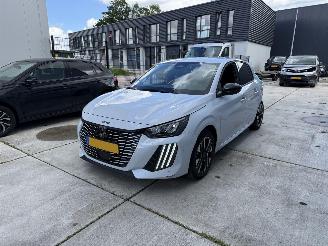 Coche accidentado Peugeot 208 1.2 Hybrid 110 e-DCS6 Allure-CAMERA-NAVI-CLIMA-PDC 2026/3