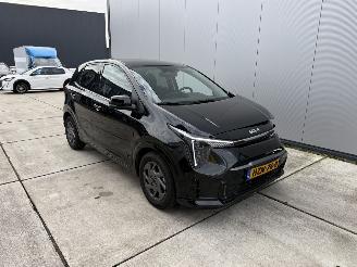 Damaged car Kia Picanto 1.0 DPI DYNAMIC PLUS LINE - CAMERA - NAVI - AIRCO 2025/7
