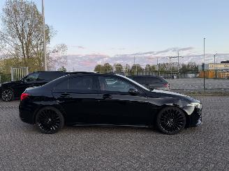 Mercedes A-klasse 180 AMG Pakket Pano Nap Nederlandse Auto! Memory picture 6