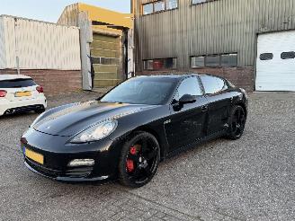 Damaged car Porsche Panamera 3.6 Automaat 2010/5