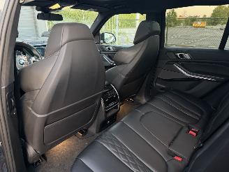 BMW X5 XDrive 45E M-Pakket High Executive SkyLounge Pano Harman Kardon Head-Up picture 14