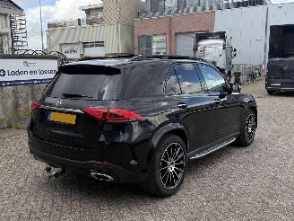 krockskadad bil auto Mercedes GLE 350De 4Matic AMG Pakket Pano Premium Plus Burnmester Memory Sfeerverlichting 2021/3