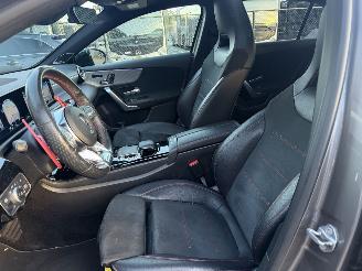 Mercedes A-klasse 200 AMG Pakket Pano Premium Plus Sfeerverlichting Burnmester 360Camera picture 8