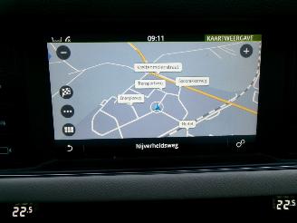 Jaguar XF 2.0 D R-SPORT AWD picture 20