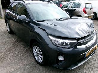 Vaurioauto  passenger cars Kia Stonic 1.0 T-GDI DYNAMIC PLUSLINE 2019/11