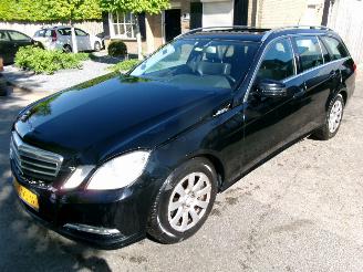 Schadeauto Mercedes E-klasse 200 CDI AUTOMAAT CLIMA NAVI 2012/12