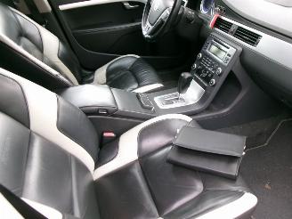 Volvo V-70 2.4 D5 R-DESIGN SUMMUM GEEN SCHADE picture 11