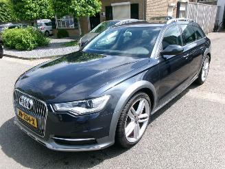 Vaurioauto  passenger cars Audi A6 allroad QUATTRO 3.0 TDI BiT PRO LINE PLUS S-LINE 2013/1