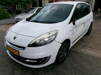 Schadeauto Renault Grand-scenic 1.4 TCE BOSE 7 PERSOONS CLIMA NAVI 2012/6
