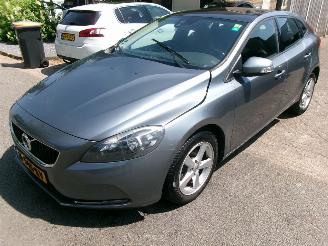 Coche accidentado Volvo V-40 2.0 D2 R-DESIGN CLIMA PANO 2016/6