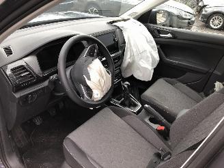 Volkswagen T-Cross LIFE     1.0 picture 10