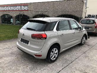 Coche accidentado Citroën C4-picasso 1.2 turbo FEEL 2018/6
