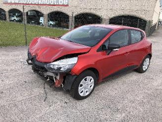 Renault Clio 4   1.1 picture 3