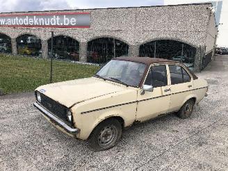 Schadeauto Ford Escort 1.3 