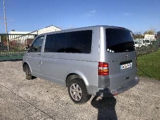 Damaged car Volkswagen Transporter 2.5 tdi 2008/3