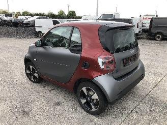 Schadeauto Smart Fortwo EQ electrique 2025/3