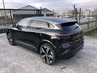 Avarii autoturisme Renault Mégane E-Tech  2022/5