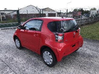 krockskadad bil auto Toyota iQ 1.0 2011/2