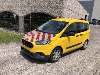 Avarii autoturisme Ford Tourneo Courier 1.0 TREND 2019/8