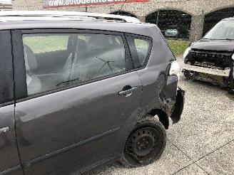 Toyota Corolla 2.2 d4d picture 9