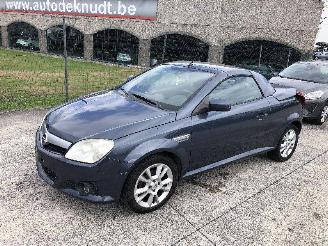 Auto incidentate Opel Tigra 1.4 I 2006/3