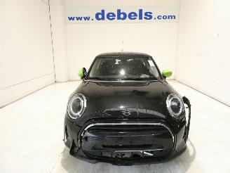 Damaged car Mini Cooper 1.5 2022/11