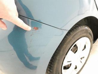 Nissan Micra  picture 11