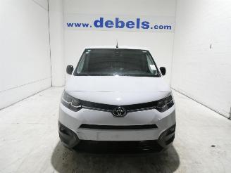 skadebil auto Toyota ProAce 1.5D CITY 2023/9