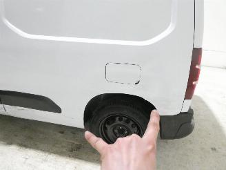 Toyota ProAce 1.5D CITY picture 7