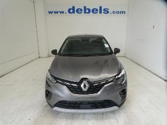 damaged passenger cars Renault Captur II TECHNO 2023/6