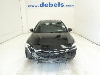 Voiture accidenté Opel Astra 1.6D EDITION 2019/7