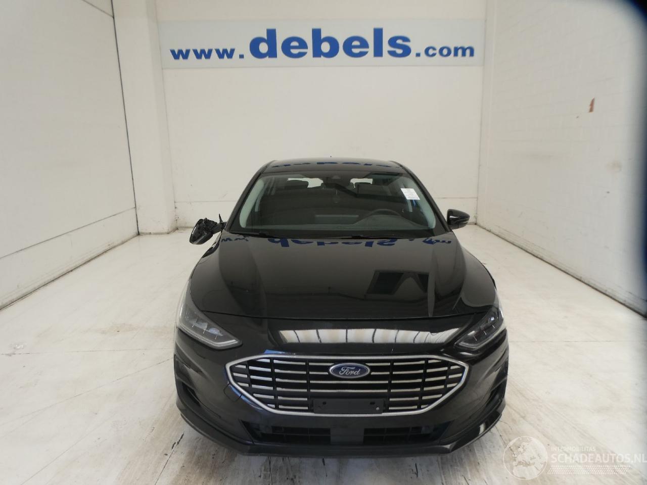 Ford Focus TITANIUM X