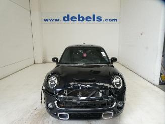 Damaged car Mini Cooper S 2019/9