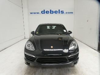 Schadeauto Porsche Cayenne 3.0D 2013/10