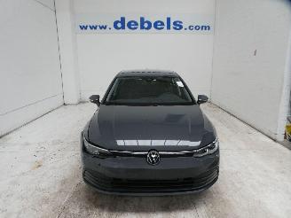 Damaged car Volkswagen Golf LIFE 2021/3