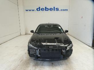 Schadeauto Peugeot 308 III ACTIVE PACK 2023/5