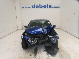 Voiture accidenté Renault Clio LIFE 2019/1