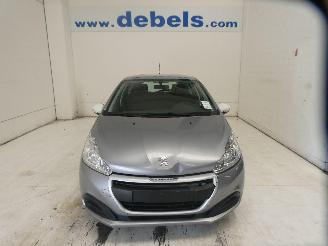 Schadeauto Peugeot 208 LIKE 2019/2