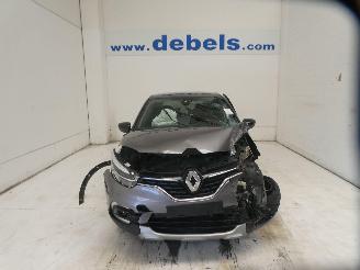 Schadeauto Renault Captur INTENS 2018/11