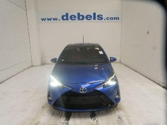 Auto incidentate Toyota Yaris LOUNGE 2017/10
