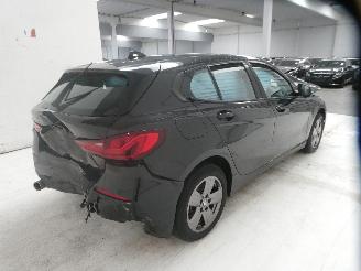 BMW 1-serie I picture 13
