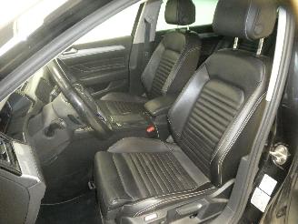 Volkswagen Passat GTE picture 18