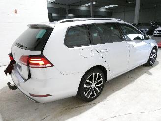Volkswagen Golf 1.6D VARIANT COMFORT picture 6