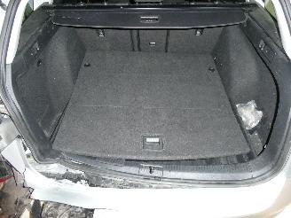 Volkswagen Golf 1.6D VARIANT COMFORT picture 22