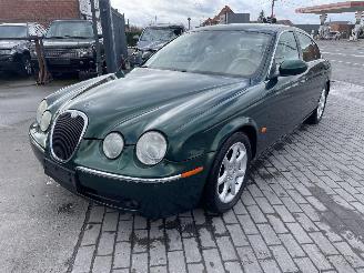 Unfallwagen Jaguar S-type 2.7D V6 2004/3