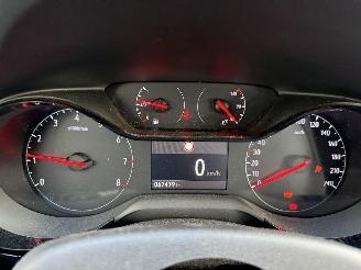 Opel Corsa 1.2I picture 32