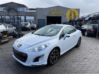 Schadeauto Peugeot 308 CABRIOLET 2011/10