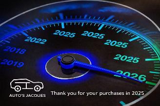 Vaurioauto  passenger cars Volvo Xc-70 2.4D5 AWD 2009/7