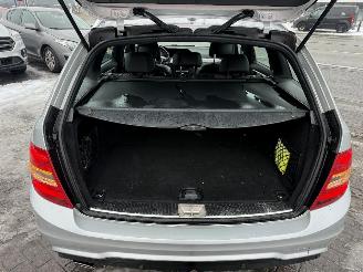 Mercedes C-klasse BREAK picture 12